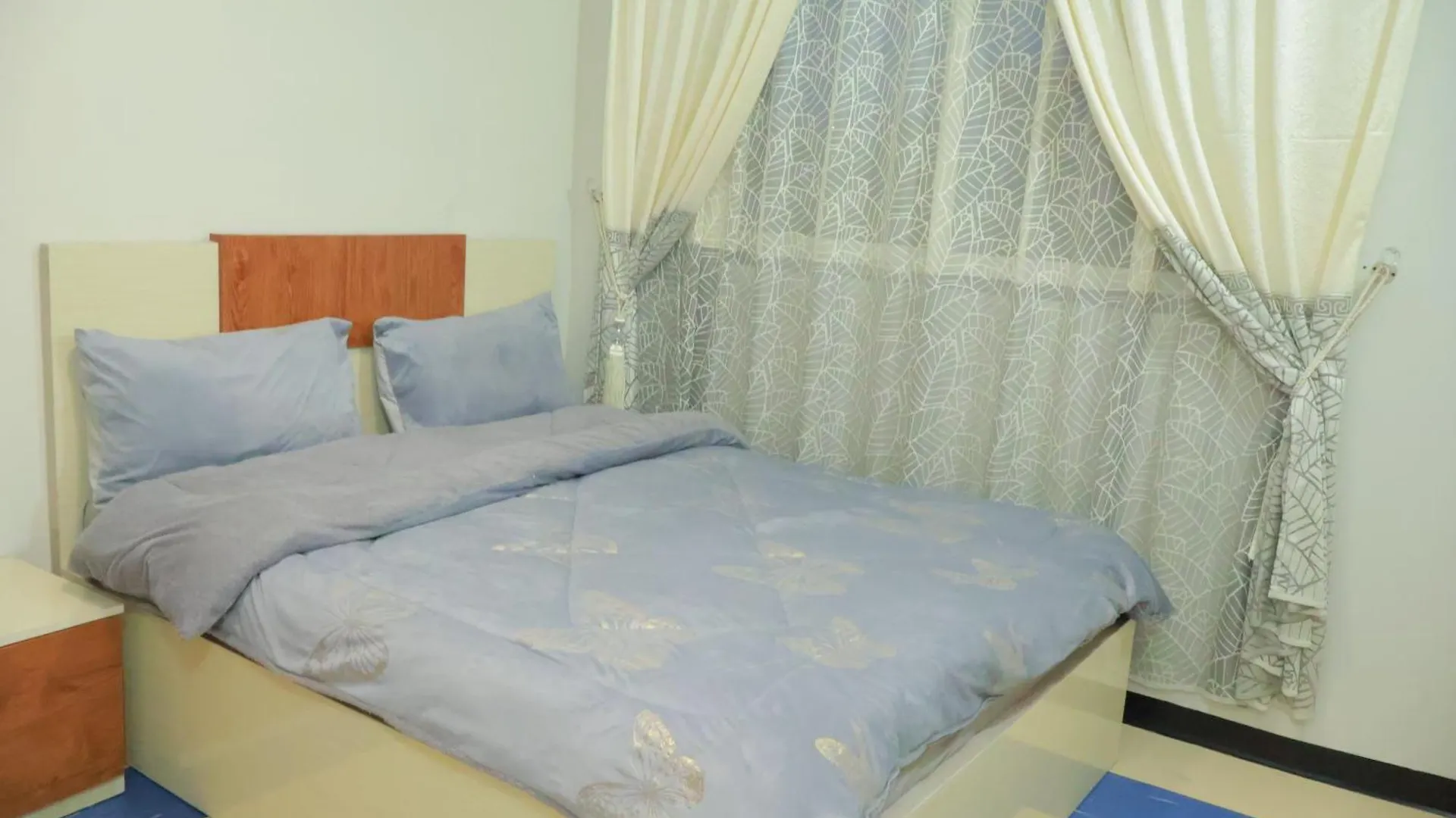 Spacious 5-Bedroom Apartment In The Heart Of Bole Αντίς Αμπέμπα